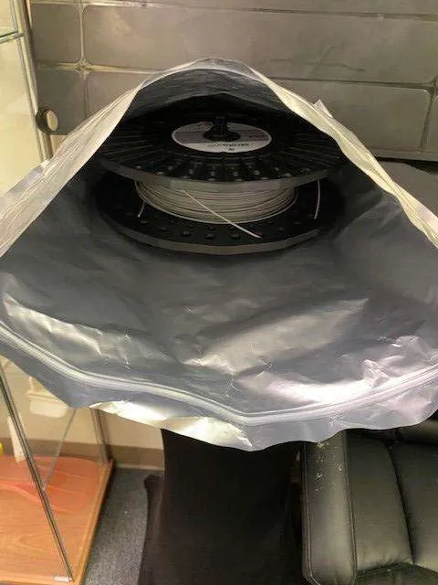 store 3D printer filament mylar bag